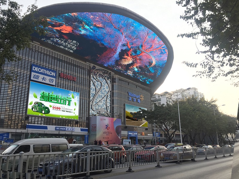全彩led透明屏主要應(yīng)用在哪些地方？
