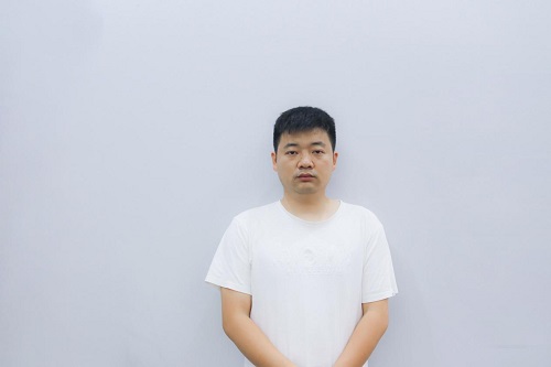 設(shè)計(jì)部主管魏威 設(shè)計(jì)部主管魏威
