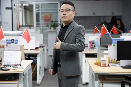 業(yè)務(wù)四部郝亮 業(yè)務(wù)四部郝亮